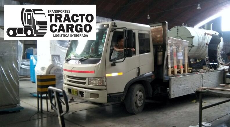 Transporte en camión abierto rebatibles - Empresa de Transporte Tracto